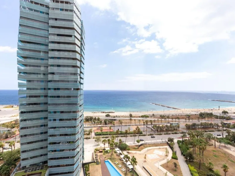 Elegant sea-view apartment in Diagonal Mar, Barcelona