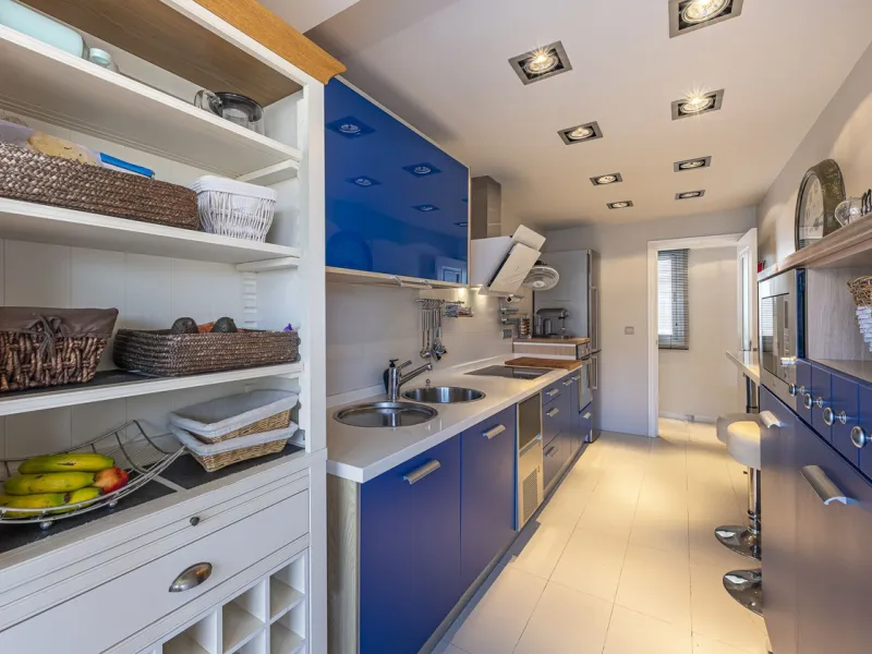 **Exclusive Duplex Penthouse Just 500 Meters from the Beach, in Marbella's Golden Mile**