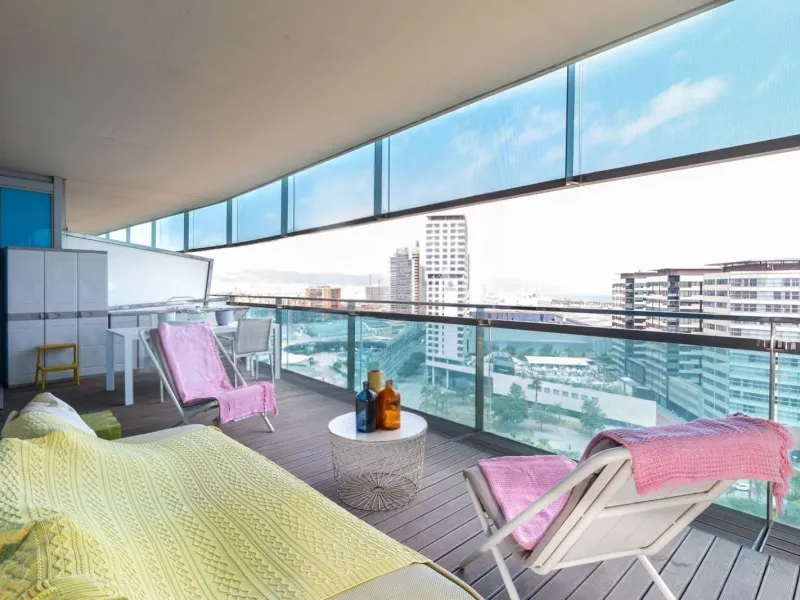 Elegant sea-view apartment in Diagonal Mar, Barcelona