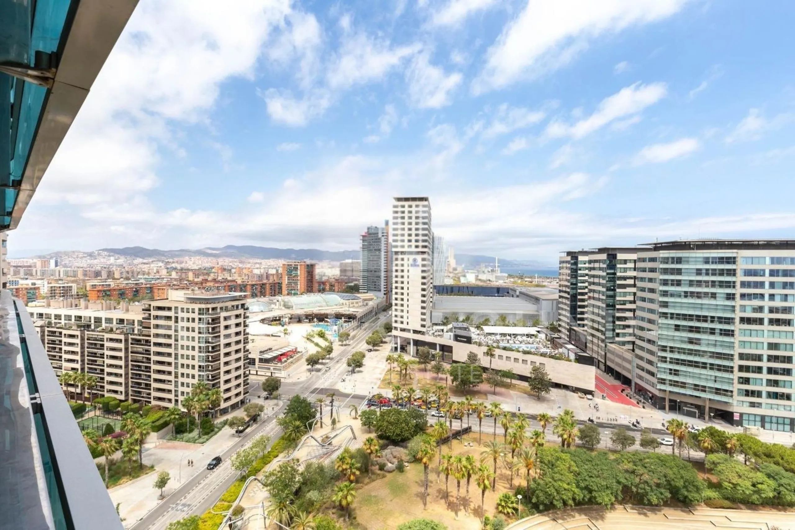 Elegant sea-view apartment in Diagonal Mar, Barcelona