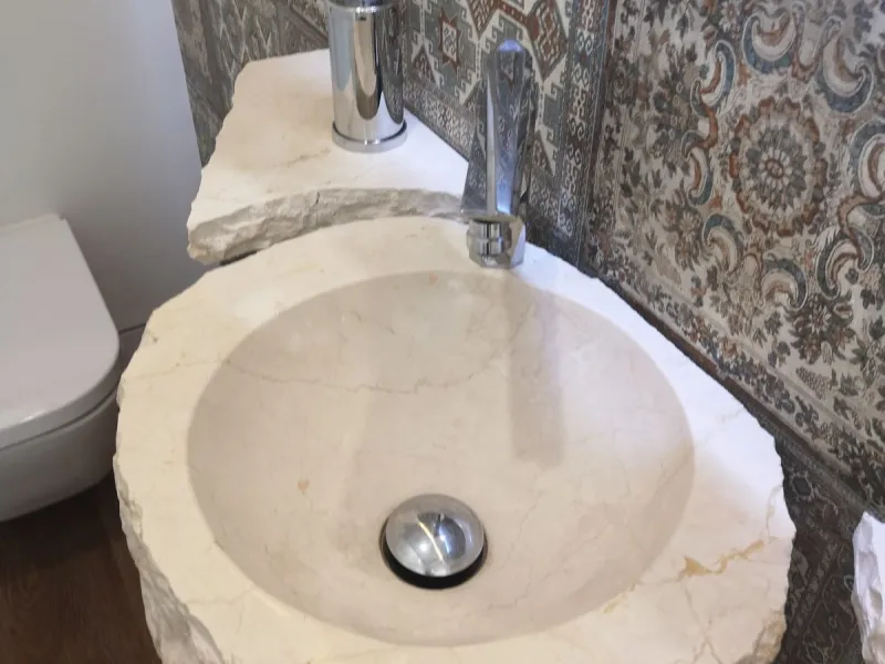House - Semi-Detached House в продаже в Estepona, Málaga. В доме 4 спален и 3 ванных комнат. Площадь дома 181 м²