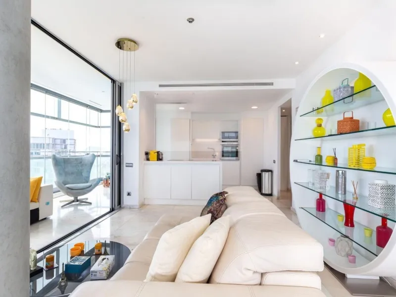 Elegant sea-view apartment in Diagonal Mar, Barcelona