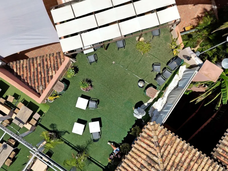 Fantastic Restaurant for Sale with Panoramic Views in a Sought-After Area