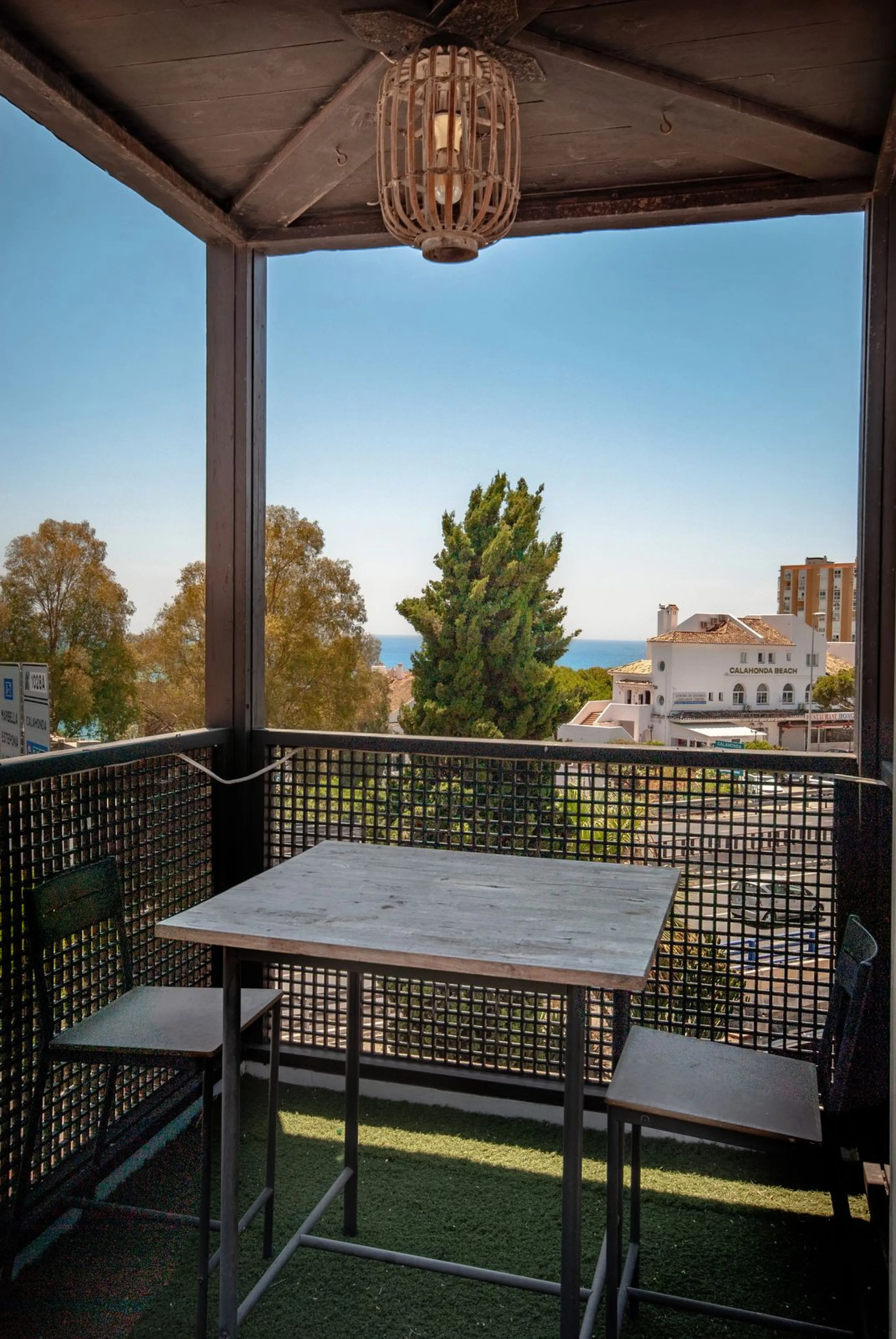 Fantastic Restaurant for Sale with Panoramic Views in a Sought-After Area