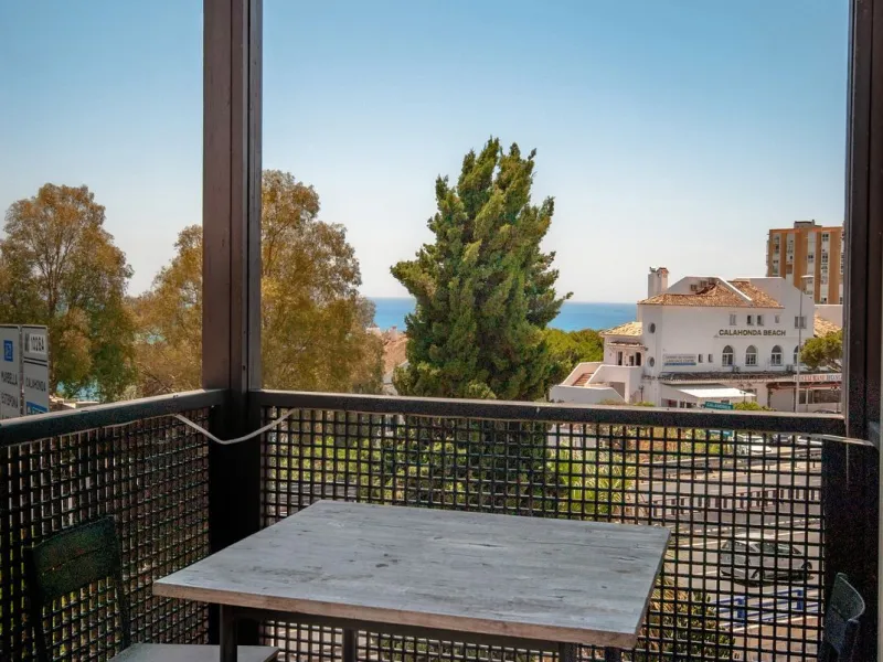 Fantastic Restaurant for Sale with Panoramic Views in a Sought-After Area
