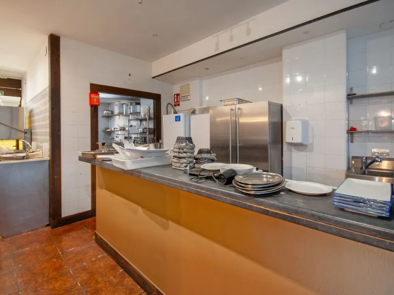 Fantastic Restaurant for Sale with Panoramic Views in a Sought-After Area
