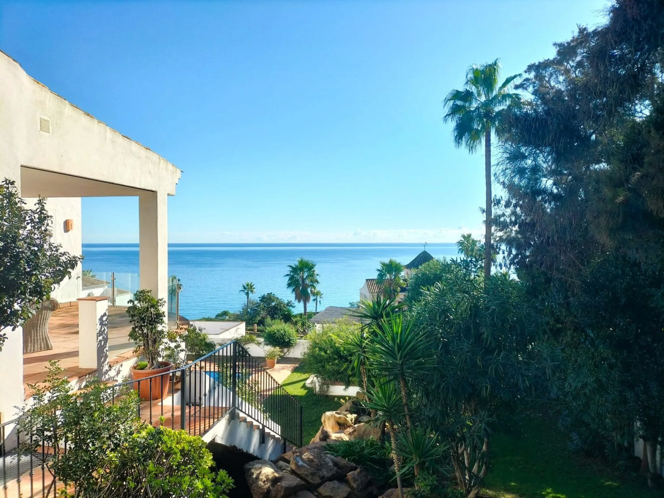 Classical Villa with Stunning Sea Views in La Paloma, Manilva