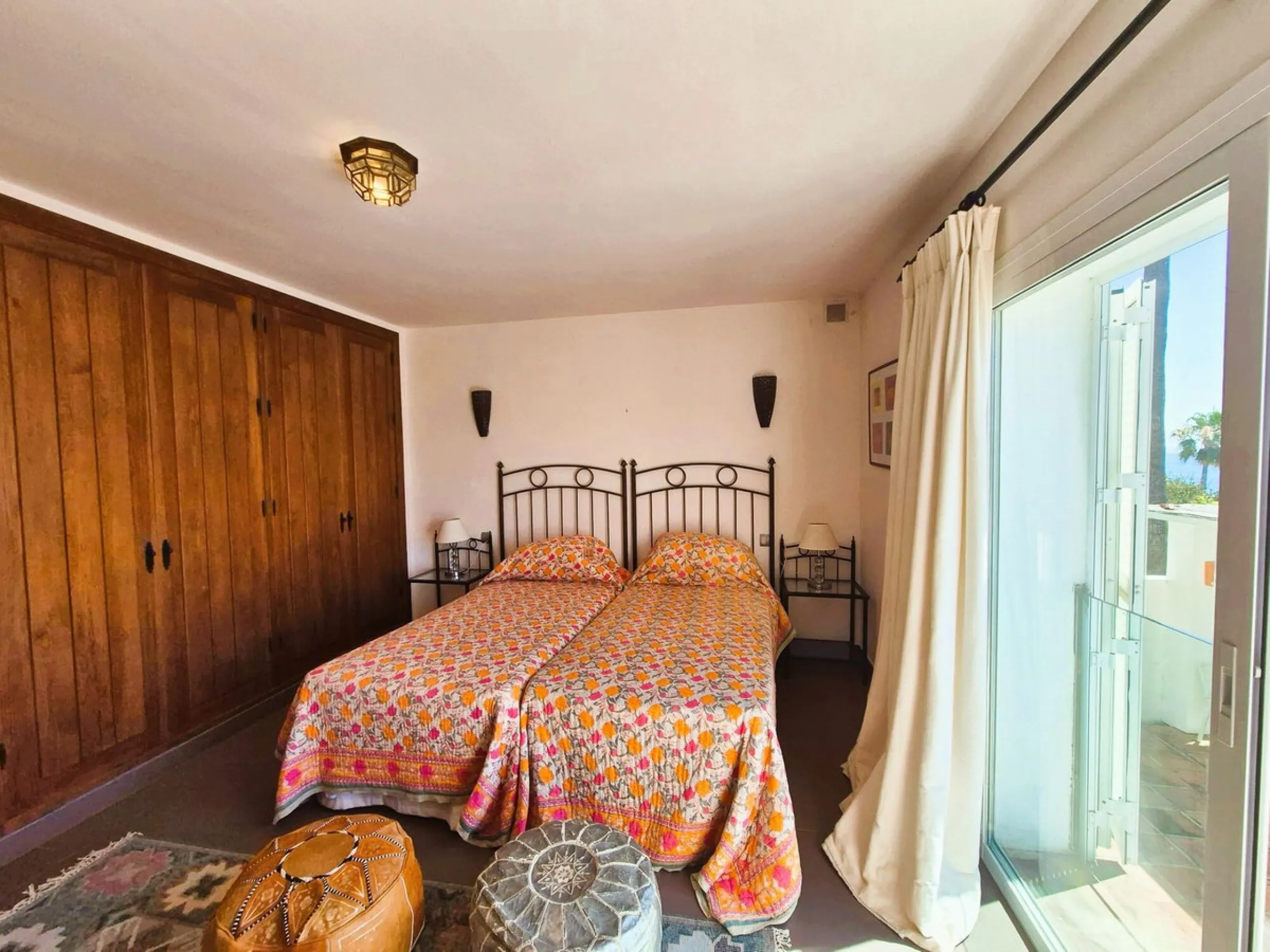 Classical Villa with Stunning Sea Views in La Paloma, Manilva
