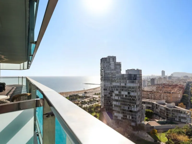 Exclusive apartment with panoramic sea views in Diagonal Mar, Barcelona