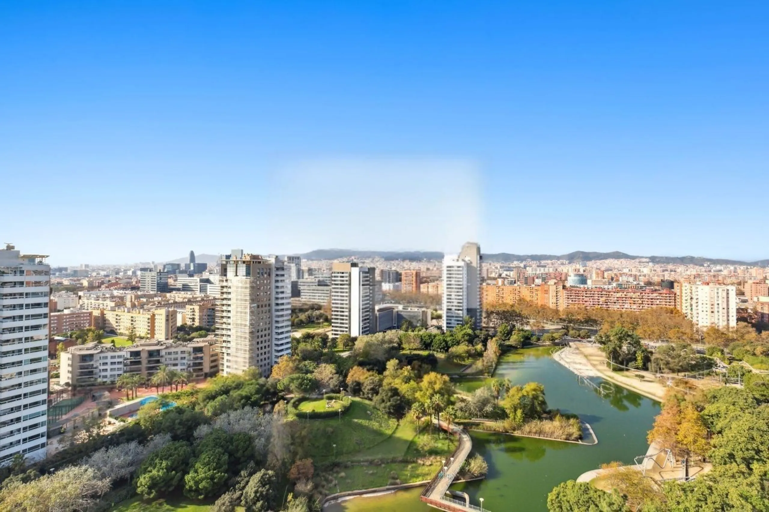 Exclusive apartment with panoramic sea views in Diagonal Mar, Barcelona