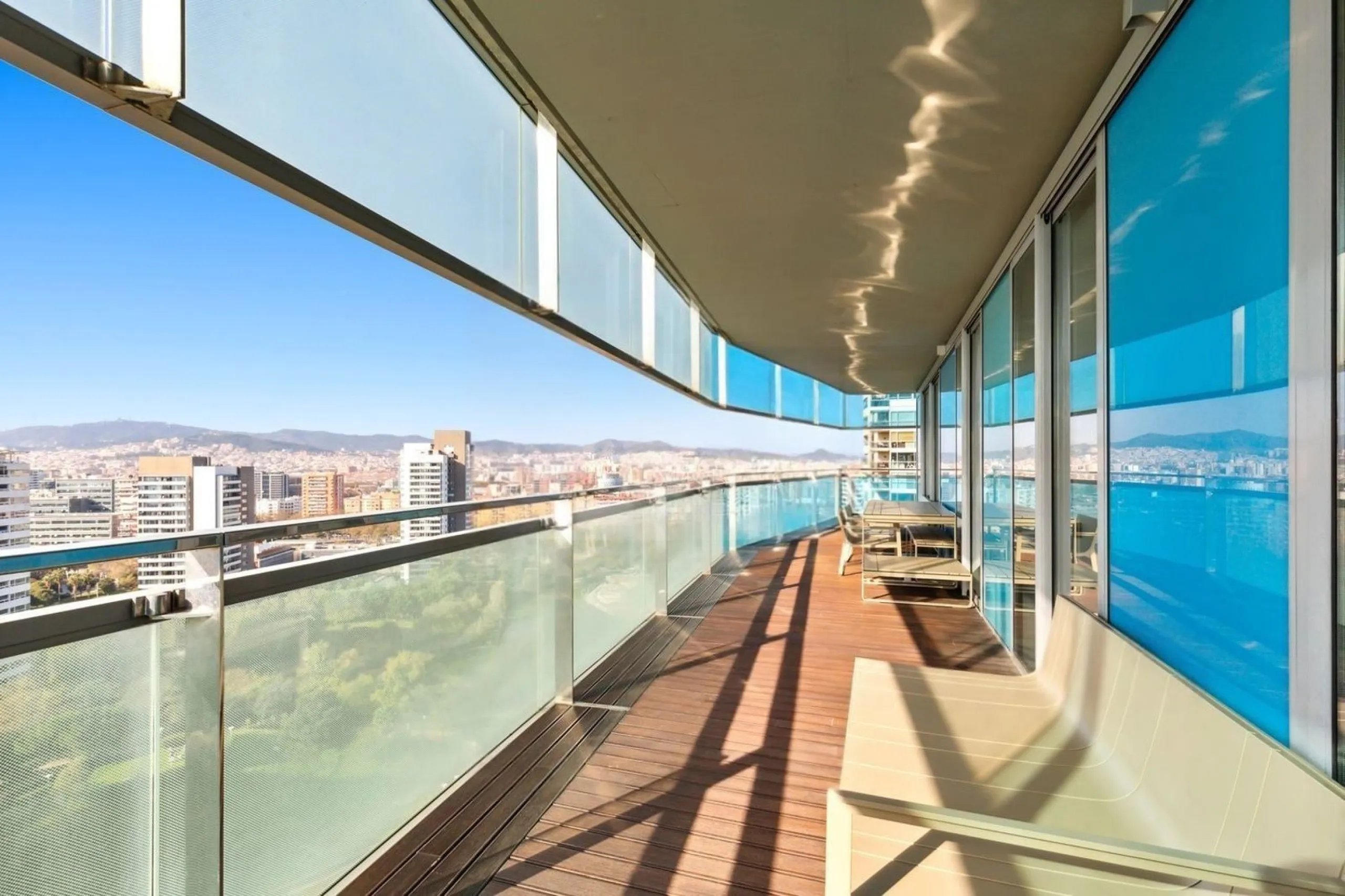 Exclusive apartment with panoramic sea views in Diagonal Mar, Barcelona