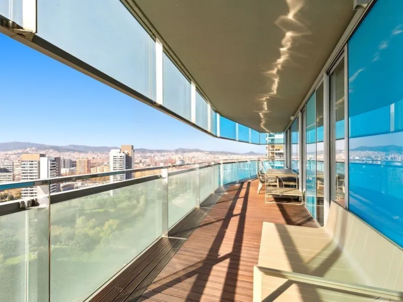 Exclusive apartment with panoramic sea views in Diagonal Mar, Barcelona
