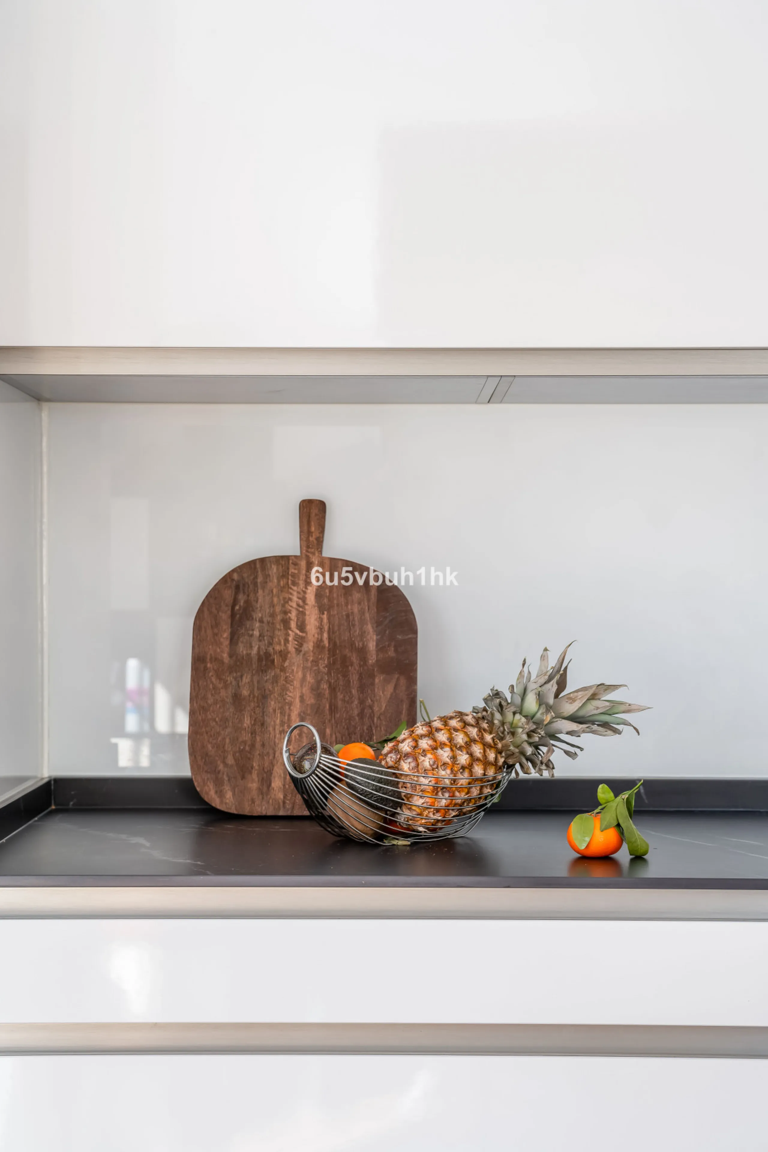 House - Detached Villa в продаже в Fuengirola, Málaga. В доме 5 спален и 6 ванных комнат. Площадь дома 312 м². Площадь участка 466 м²