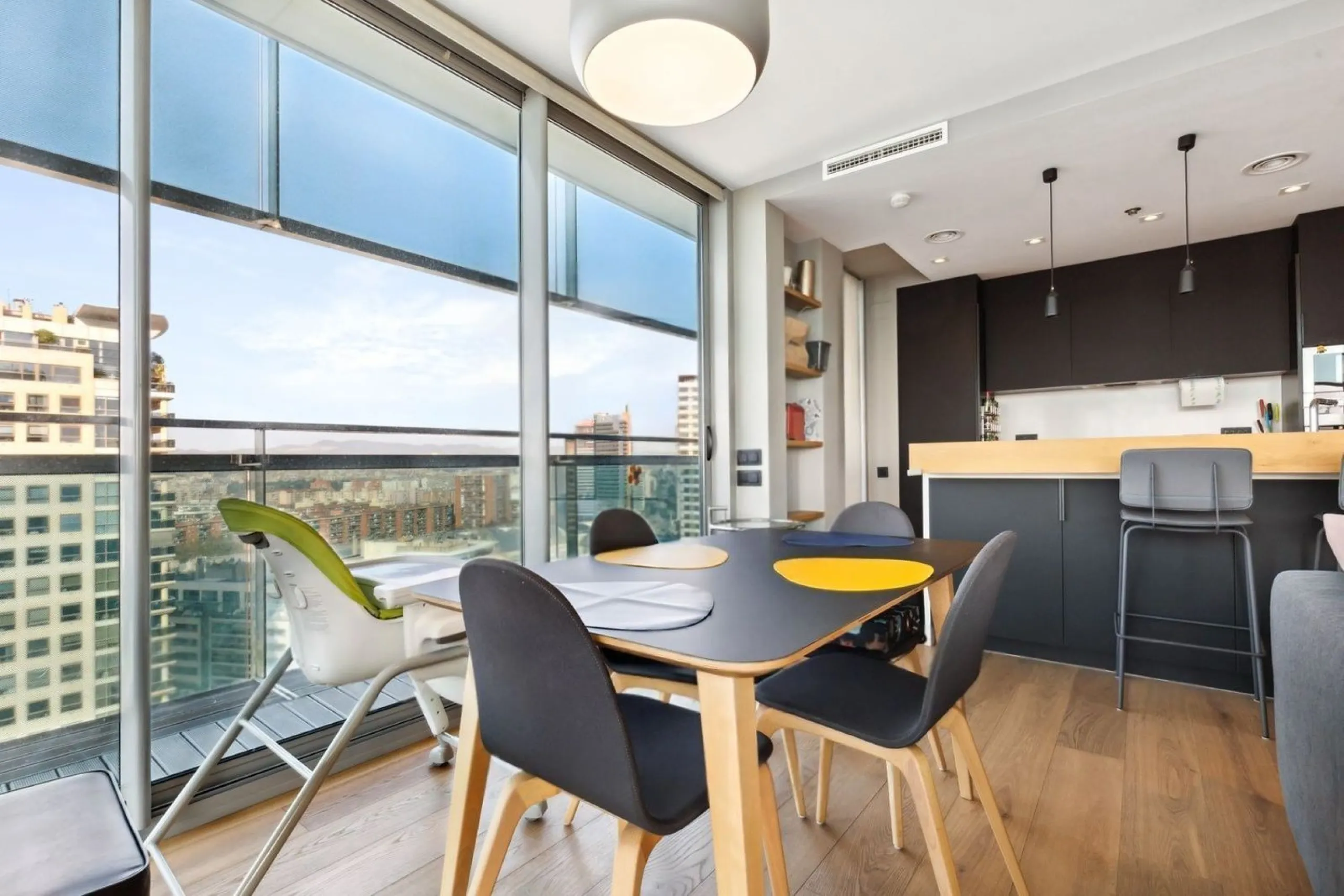 Exclusive apartment with panoramic sea views in Diagonal Mar, Barcelona