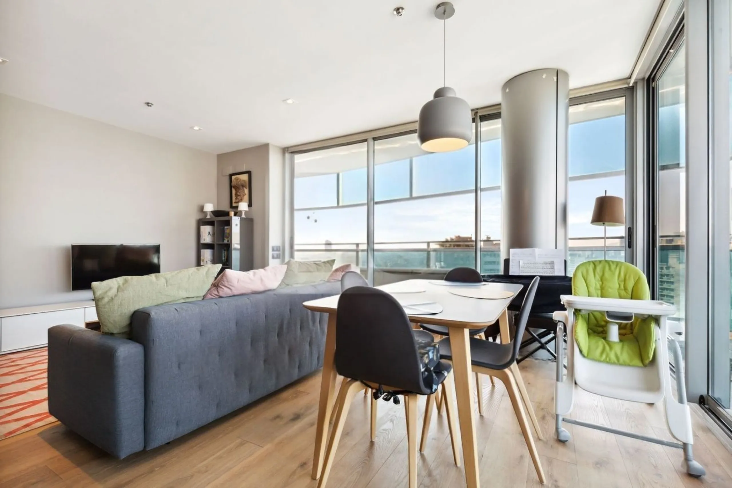 Exclusive apartment with panoramic sea views in Diagonal Mar, Barcelona