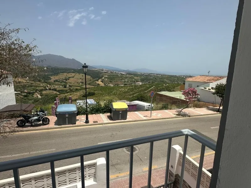 Townhouse in Manilva – Enjoy peace and style on the Costa del Sol