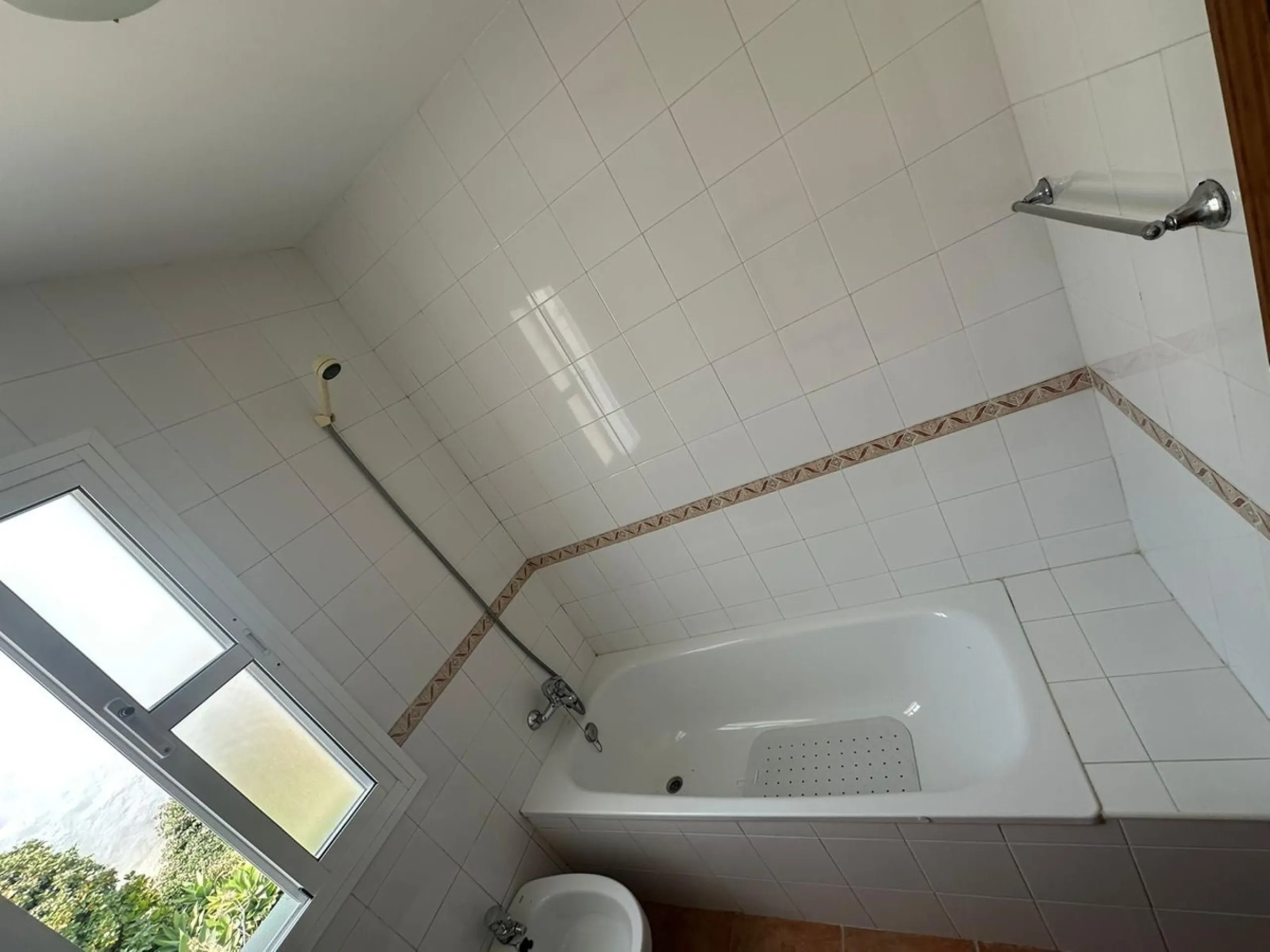 Townhouse in Manilva – Enjoy peace and style on the Costa del Sol