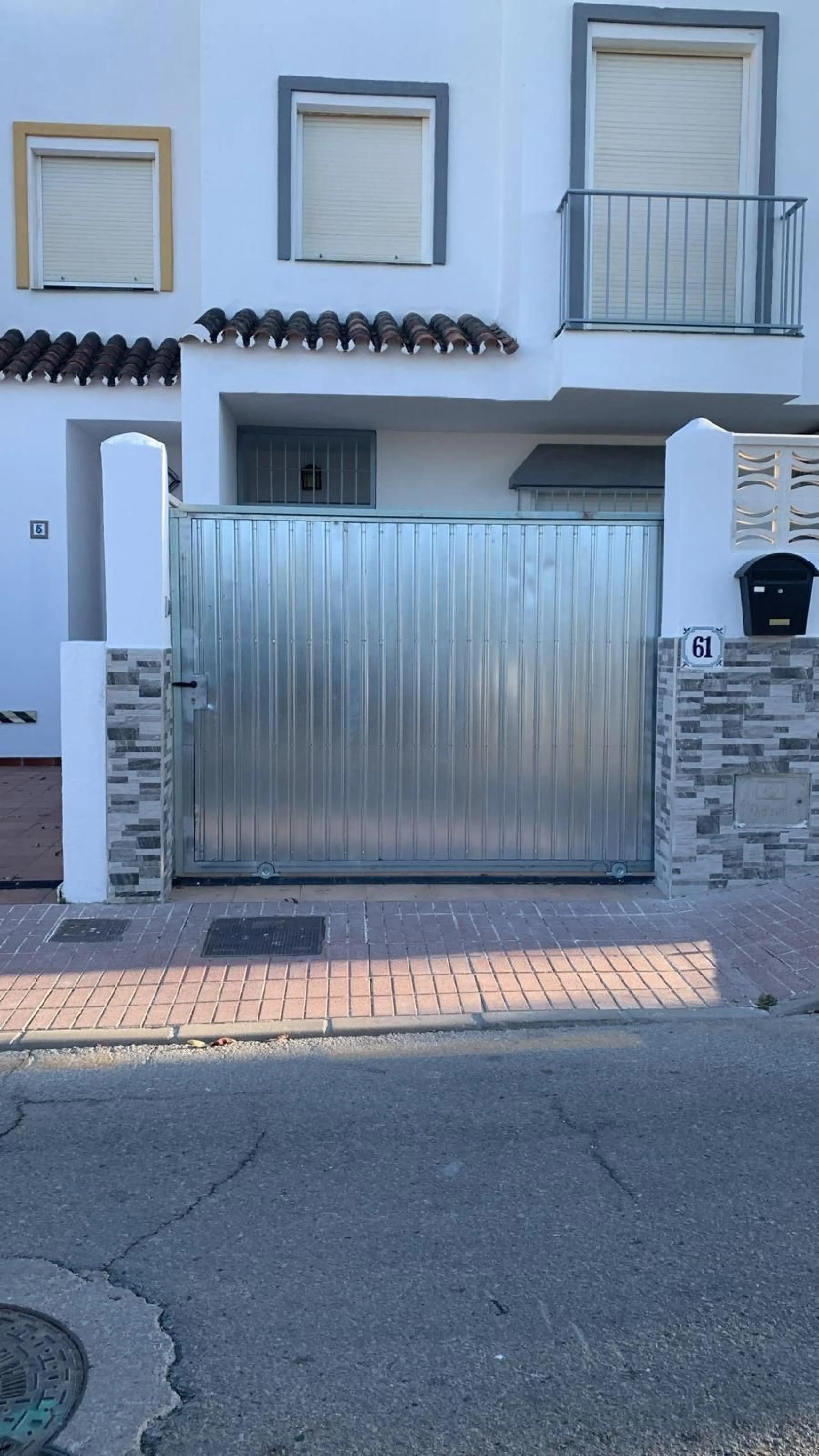 Townhouse in Manilva – Enjoy peace and style on the Costa del Sol