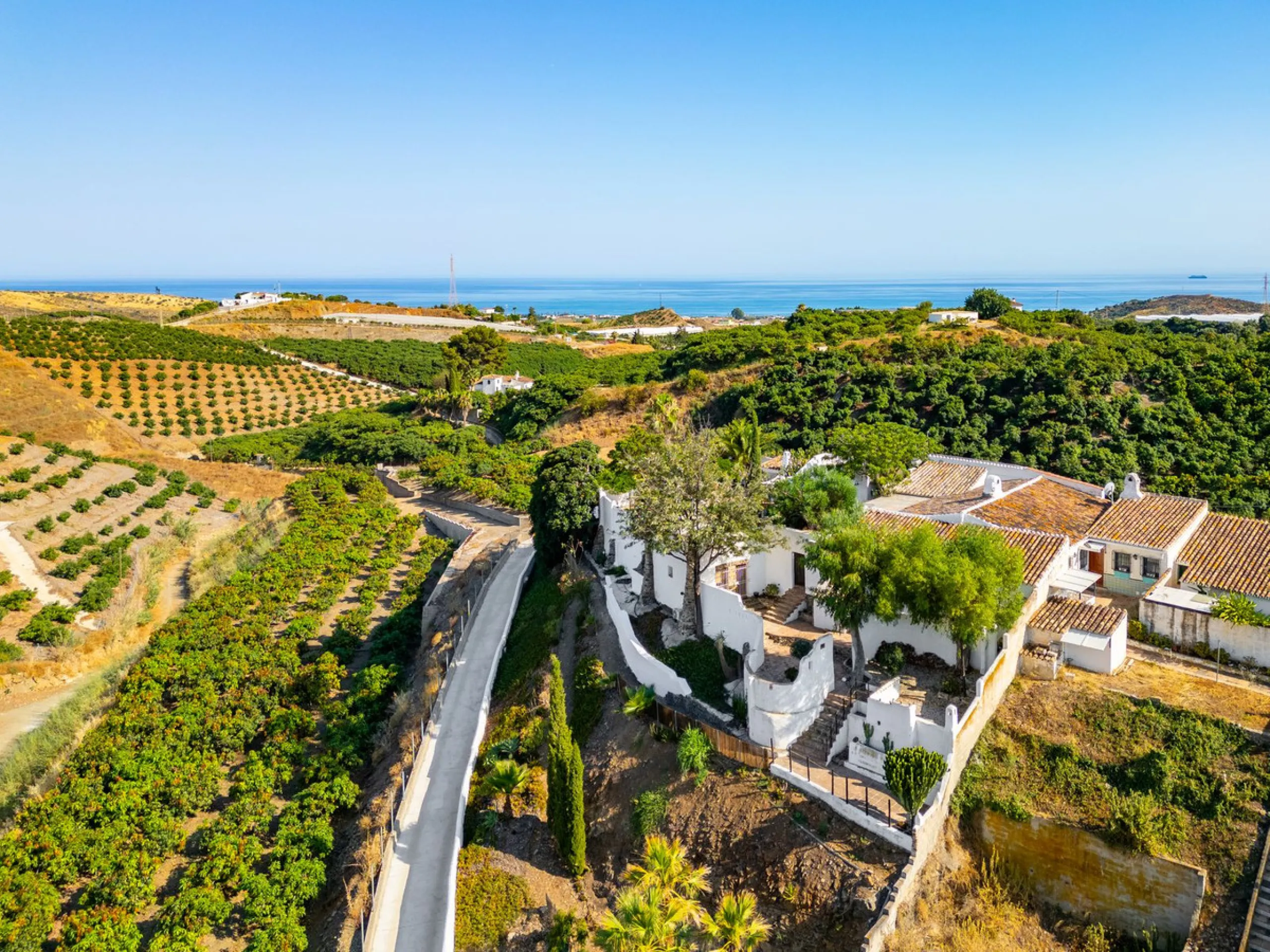 Unique opportunity in Almayate Costa, ideal for B&B or yoga retreats