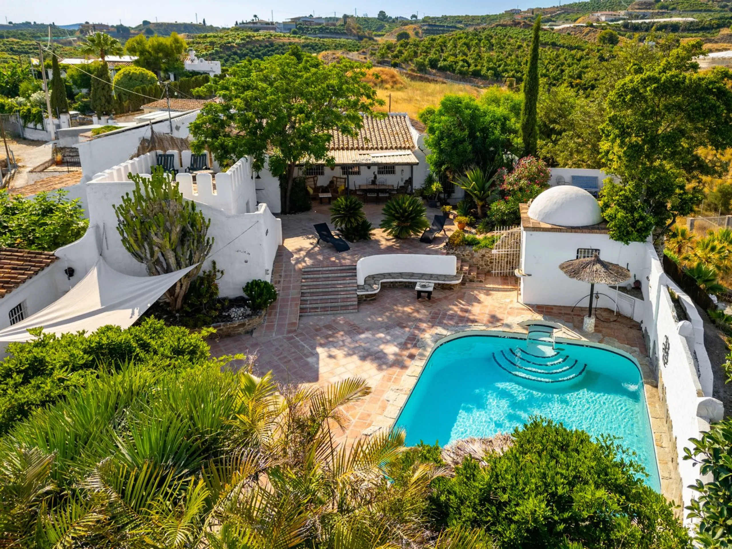 Unique opportunity in Almayate Costa, ideal for B&B or yoga retreats