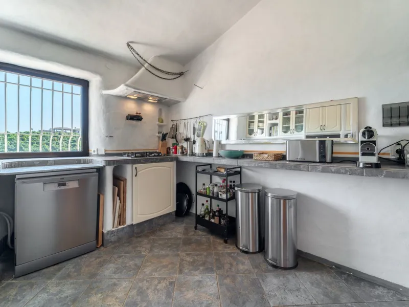Unique opportunity in Almayate Costa, ideal for B&B or yoga retreats