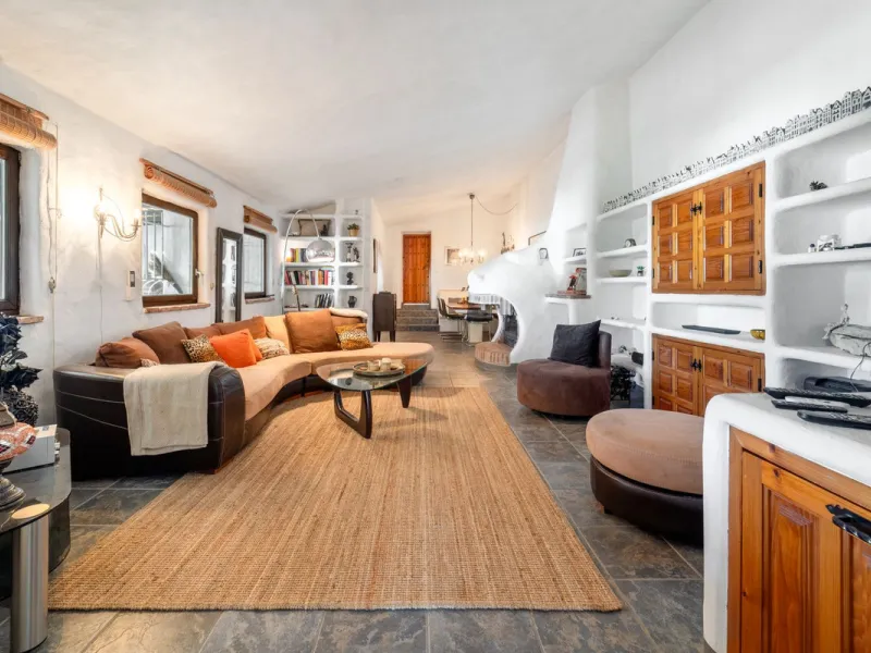 Unique opportunity in Almayate Costa, ideal for B&B or yoga retreats