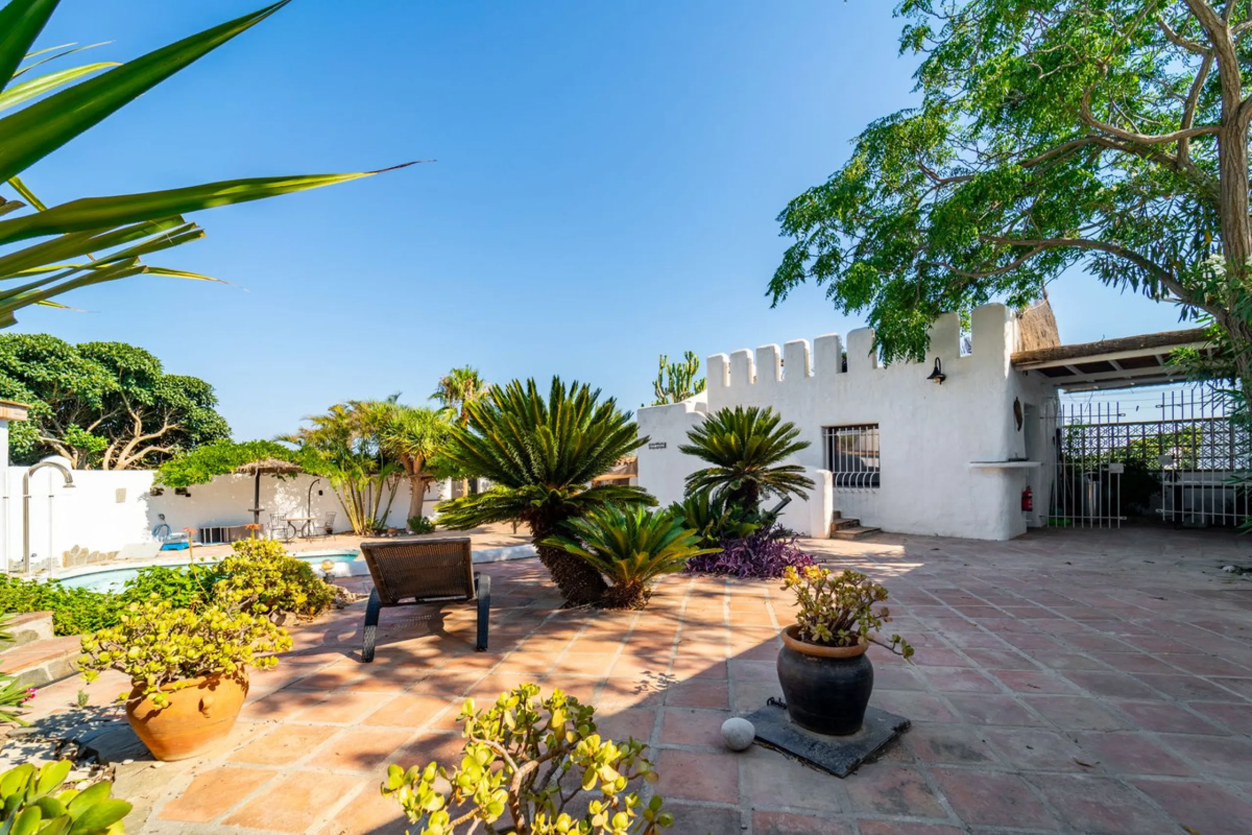 Unique opportunity in Almayate Costa, ideal for B&B or yoga retreats