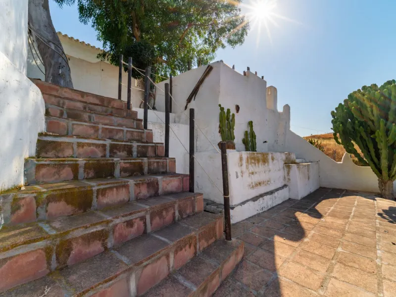 Unique opportunity in Almayate Costa, ideal for B&B or yoga retreats