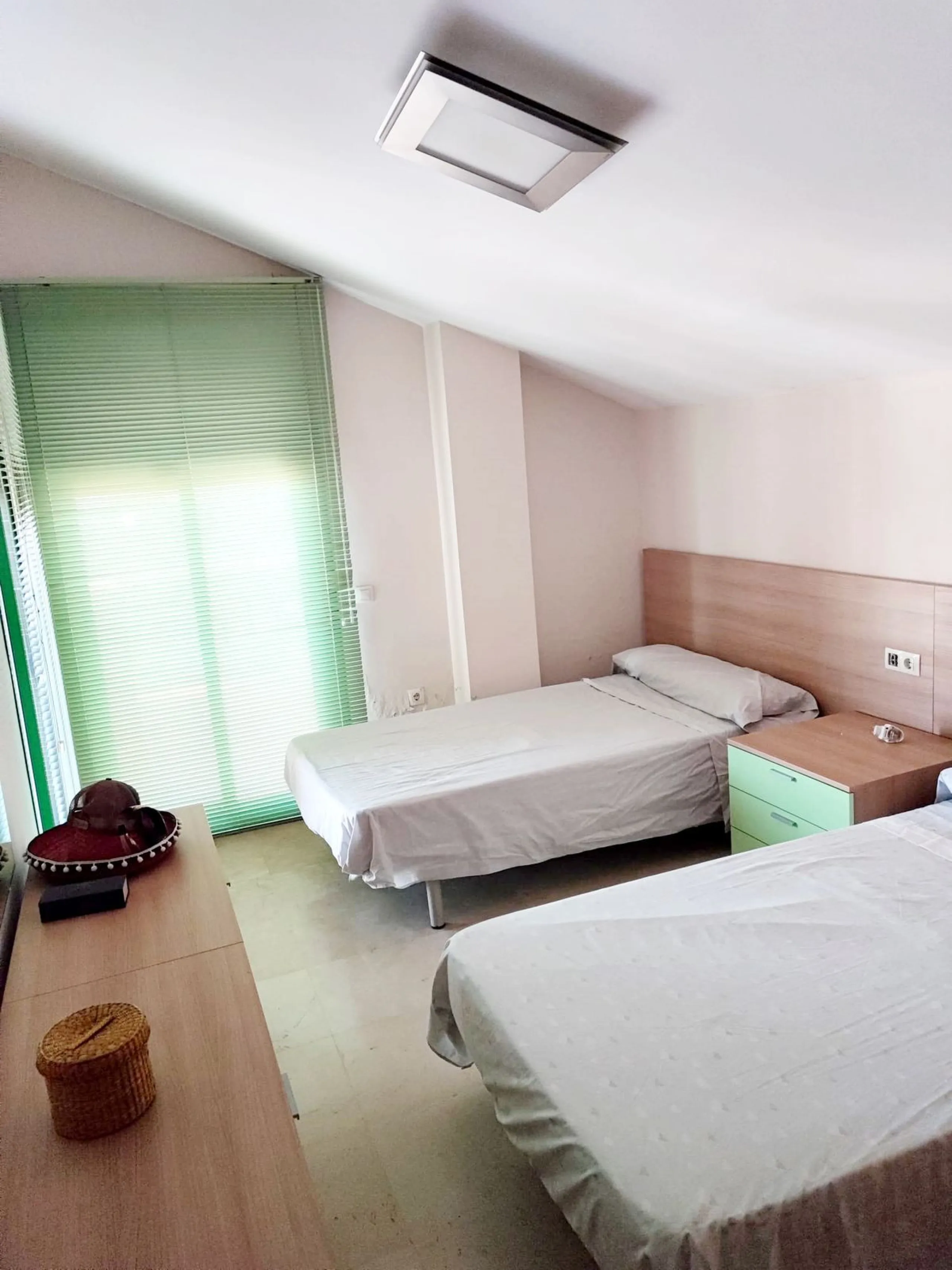 Large duplex penthouse with sea views and south facing orientation less than one kilometer from the beach.