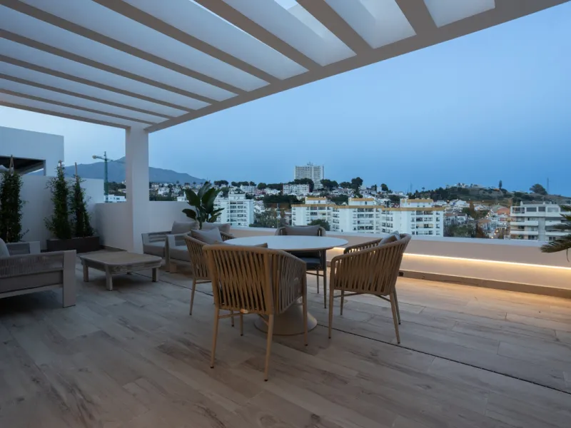 Apartment - Middle Floor Apartment в продаже в Marbella, Málaga. В доме 2 спален и 2 ванных комнат. Площадь дома 102 м²