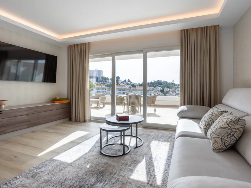 Apartment - Middle Floor Apartment в продаже в Marbella, Málaga. В доме 2 спален и 2 ванных комнат. Площадь дома 102 м²