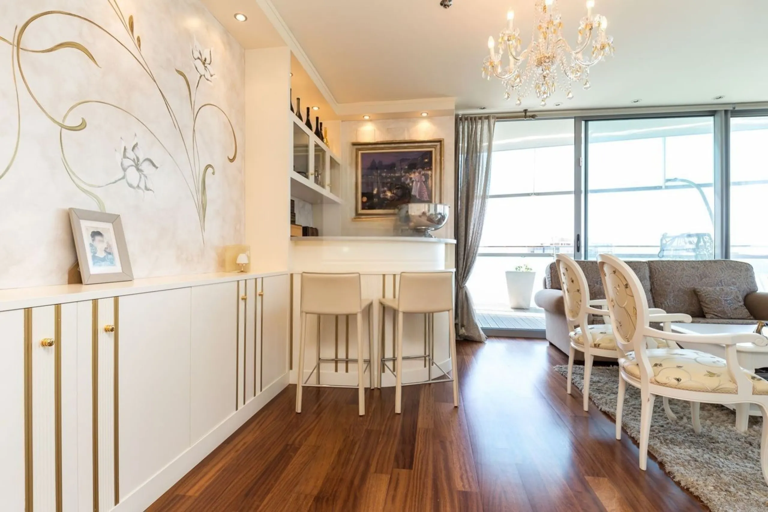 Exclusivo apartamento en primera línea de mar en Diagonal Mar, Barcelona