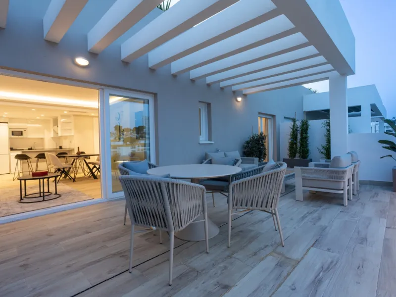 Apartment - Middle Floor Apartment в продаже в Marbella, Málaga. В доме 2 спален и 2 ванных комнат. Площадь дома 102 м²