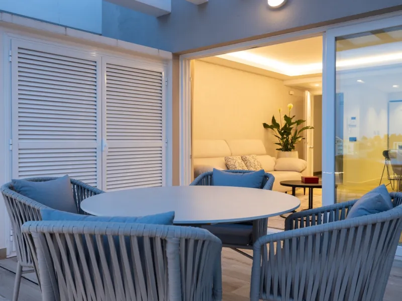 Apartment - Middle Floor Apartment в продаже в Marbella, Málaga. В доме 2 спален и 2 ванных комнат. Площадь дома 102 м²