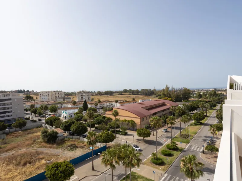Apartment - Middle Floor Apartment в продаже в Marbella, Málaga. В доме 2 спален и 2 ванных комнат. Площадь дома 102 м²
