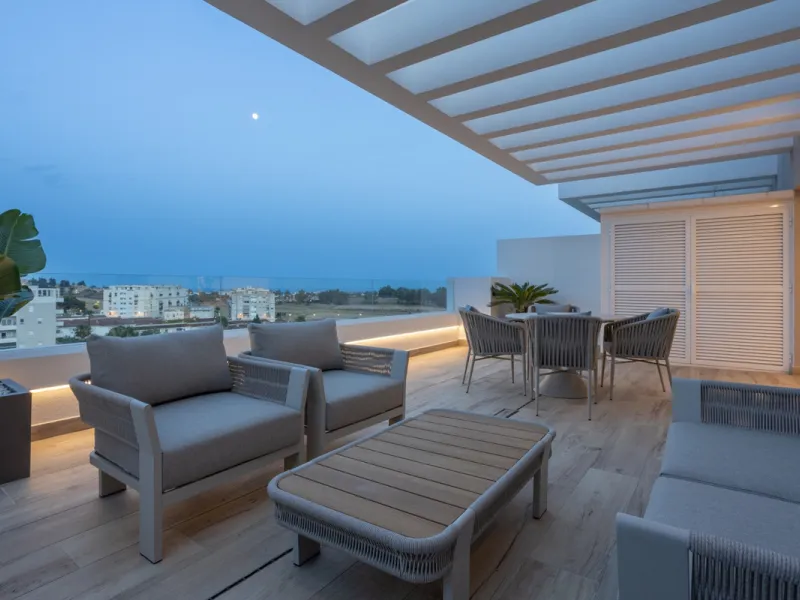Apartment - Middle Floor Apartment в продаже в Marbella, Málaga. В доме 2 спален и 2 ванных комнат. Площадь дома 102 м²
