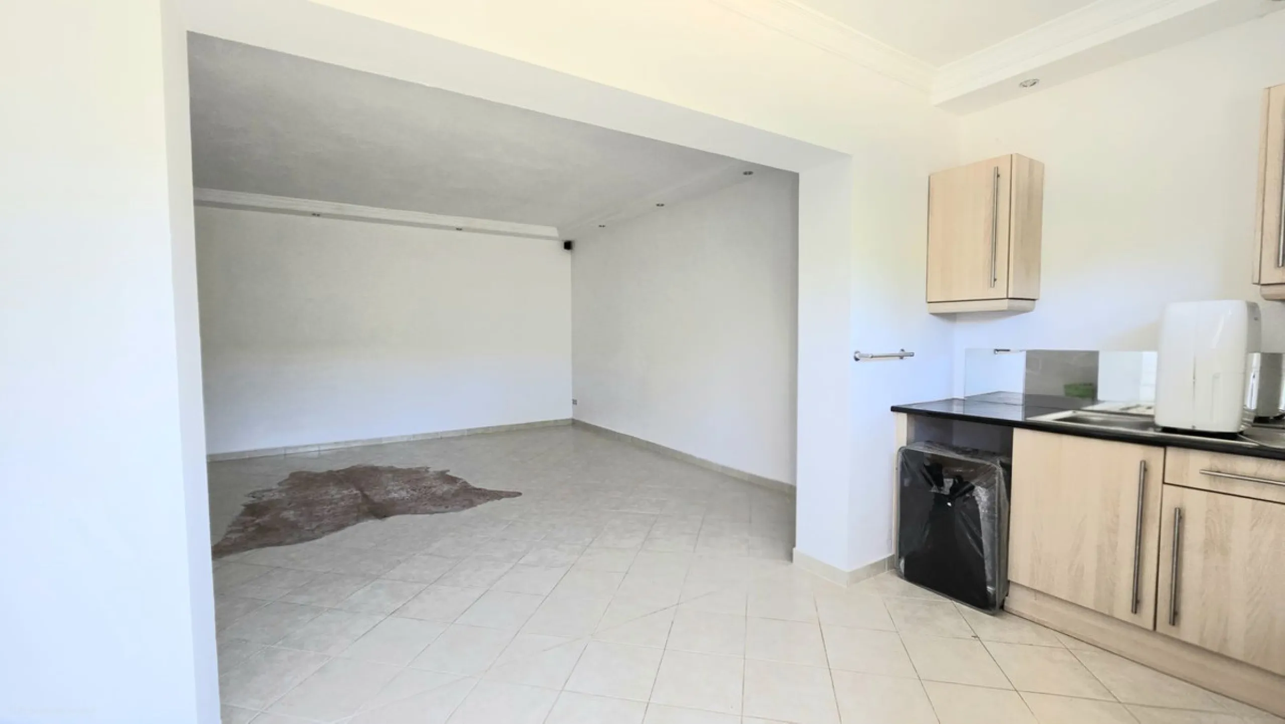 REDUCED TO SELL .!! DELIGHTFUL  DETACHED VILLA IN CALAHONDA. € 1,249,000.