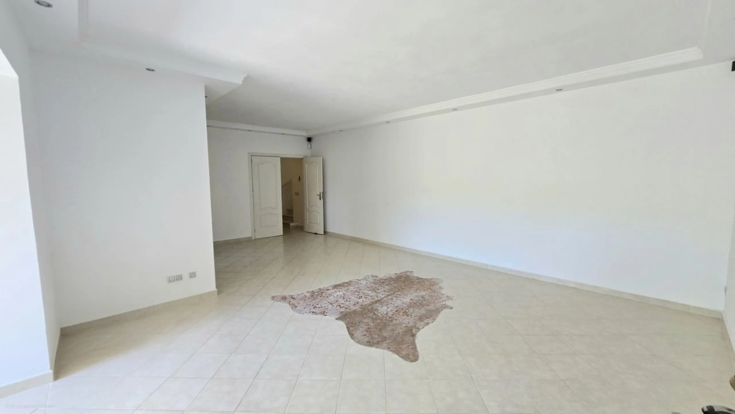 REDUCED TO SELL .!! DELIGHTFUL  DETACHED VILLA IN CALAHONDA. € 1,249,000.