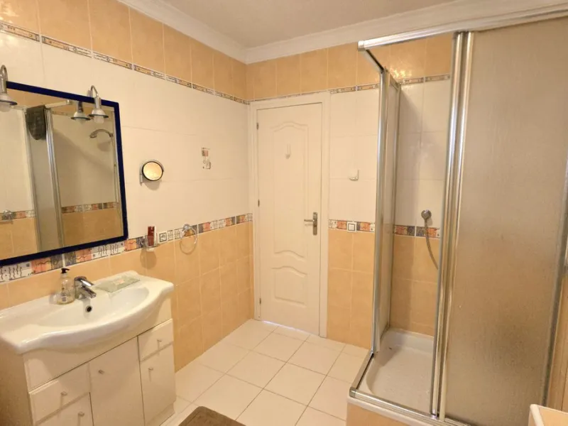 REDUCED TO SELL .!! DELIGHTFUL  DETACHED VILLA IN CALAHONDA. € 1,249,000.