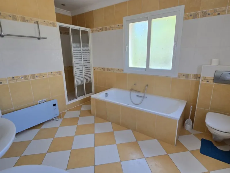 REDUCED TO SELL .!! DELIGHTFUL  DETACHED VILLA IN CALAHONDA. € 1,249,000.