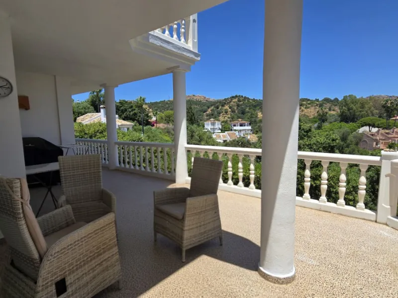 REDUCED TO SELL .!! DELIGHTFUL  DETACHED VILLA IN CALAHONDA. € 1,249,000.