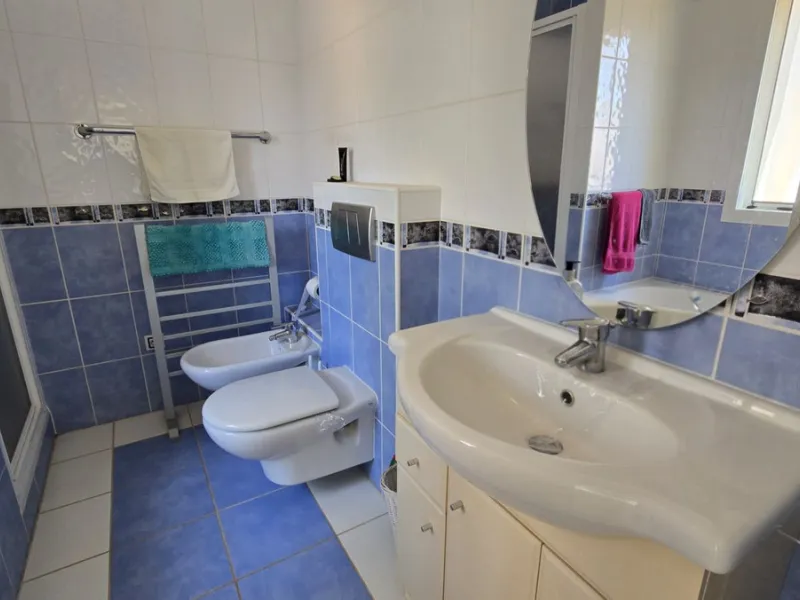 REDUCED TO SELL .!! DELIGHTFUL  DETACHED VILLA IN CALAHONDA. € 1,249,000.