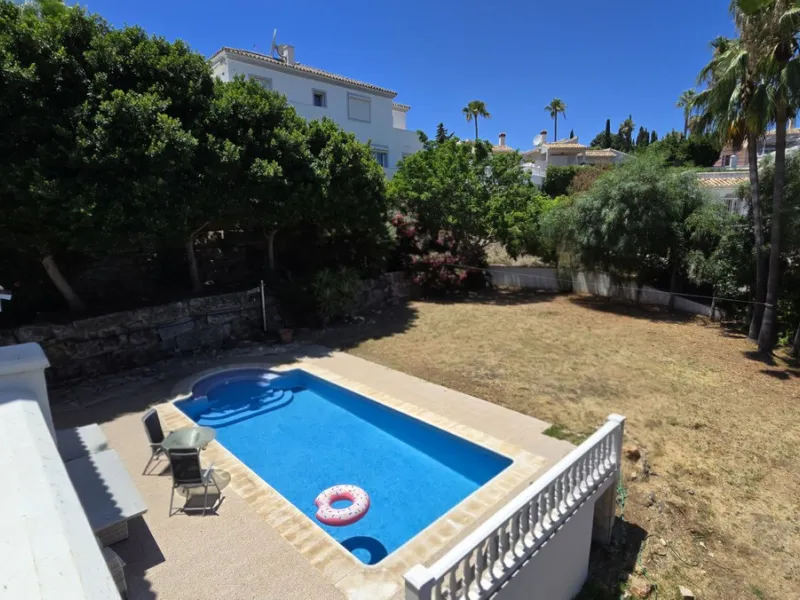 REDUCED TO SELL .!! DELIGHTFUL  DETACHED VILLA IN CALAHONDA. € 1,249,000.