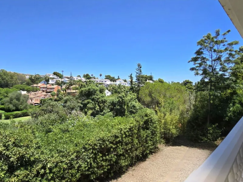 REDUCED TO SELL .!! DELIGHTFUL  DETACHED VILLA IN CALAHONDA. € 1,249,000.