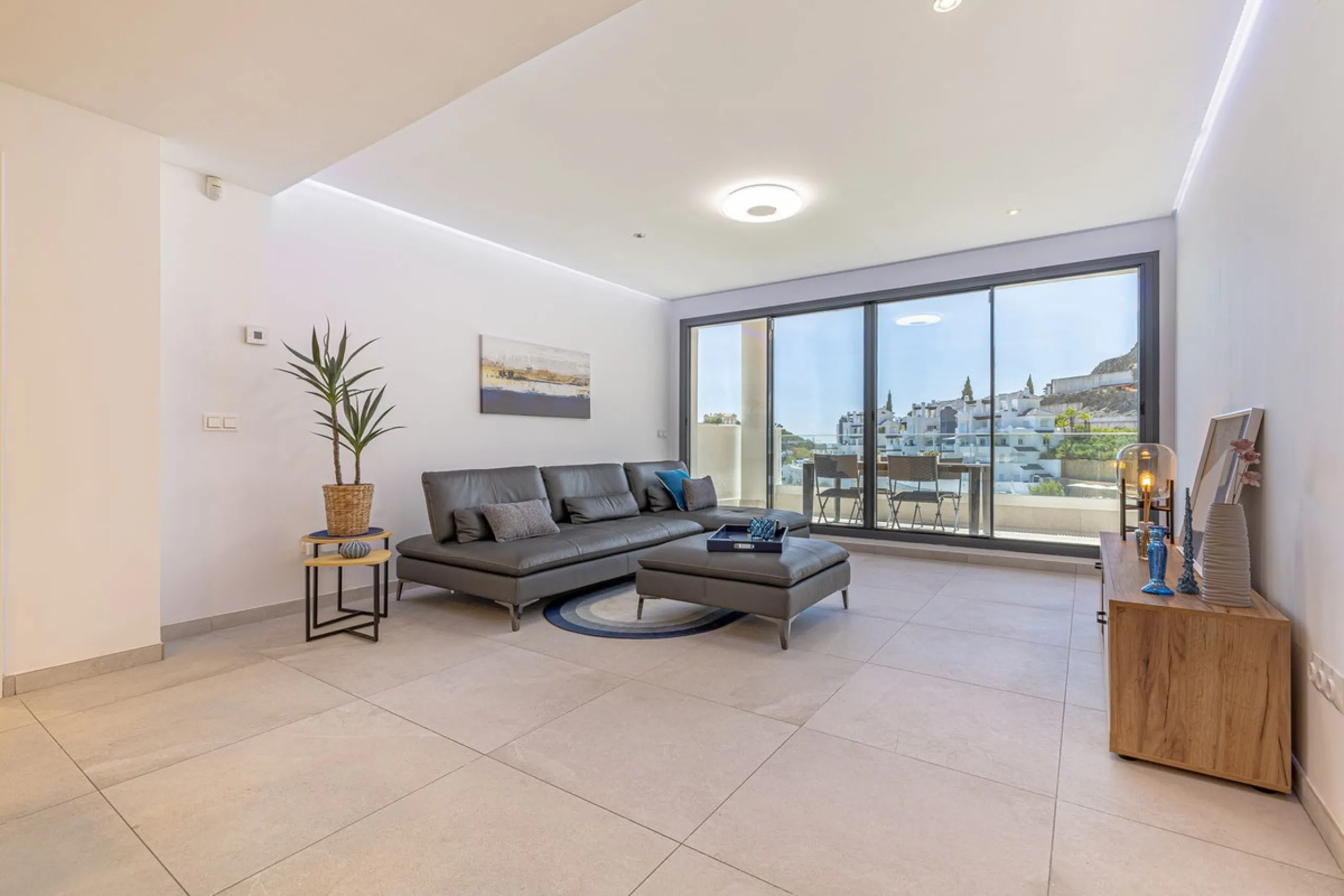 Apartment - Penthouse в продаже в Benahavís, Málaga. В доме 3 спален и 2 ванных комнат. Площадь дома 125 м²