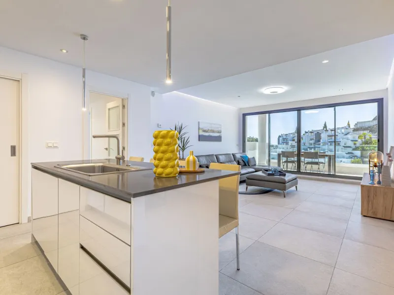 Apartment - Penthouse в продаже в Benahavís, Málaga. В доме 3 спален и 2 ванных комнат. Площадь дома 125 м²