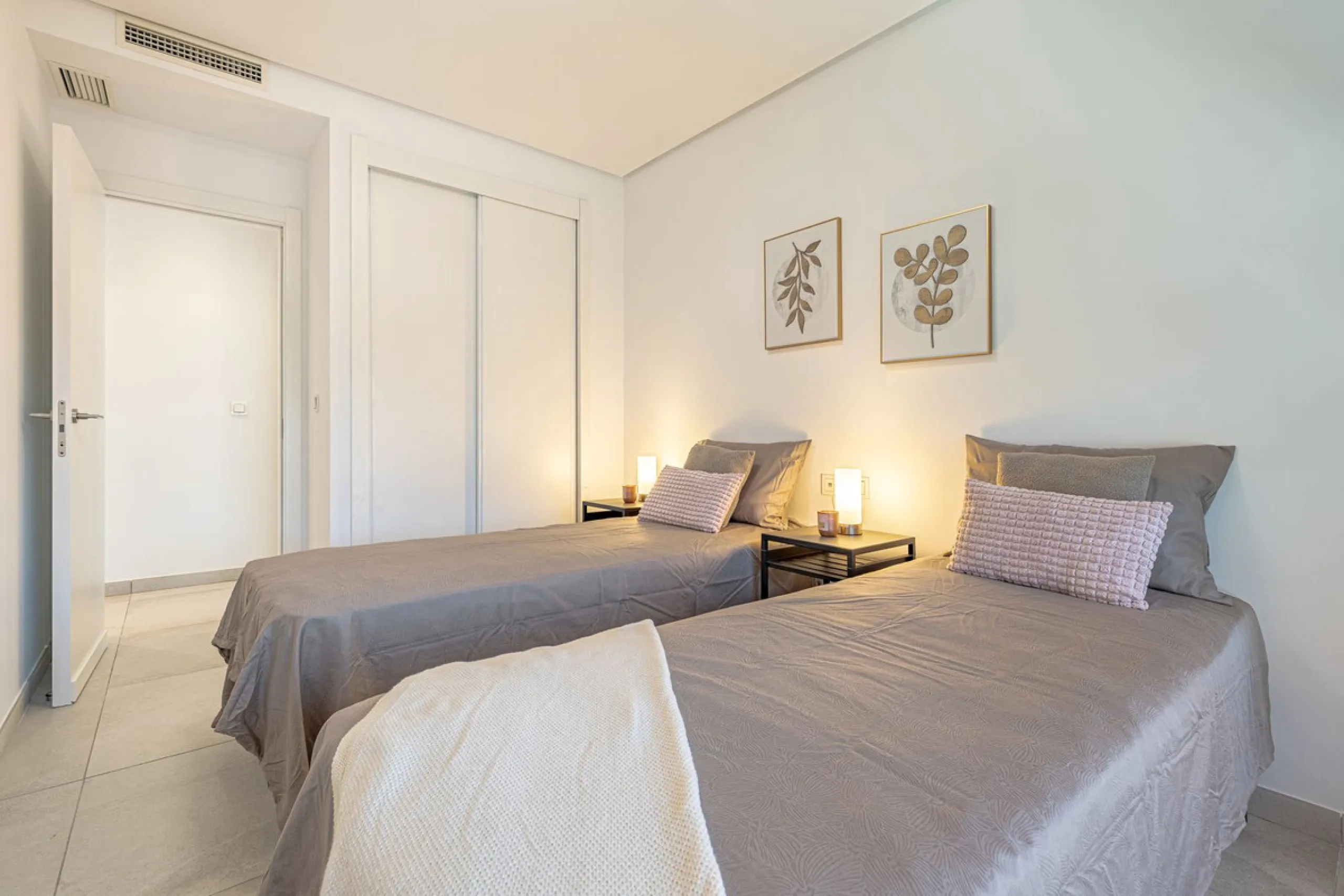Apartment - Penthouse в продаже в Benahavís, Málaga. В доме 3 спален и 2 ванных комнат. Площадь дома 125 м²