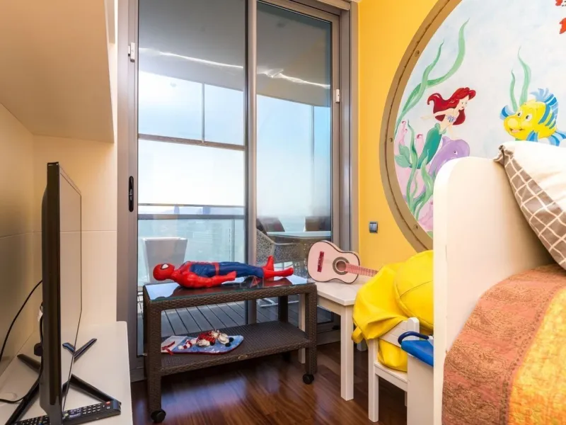 Exclusivo apartamento en primera línea de mar en Diagonal Mar, Barcelona