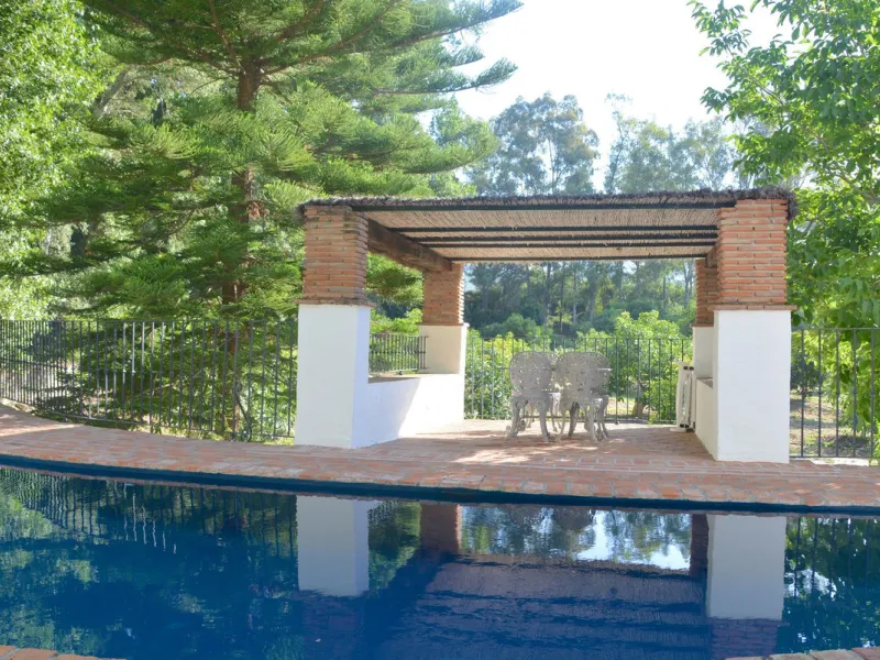INVESTMENT OPPORTUNITY: