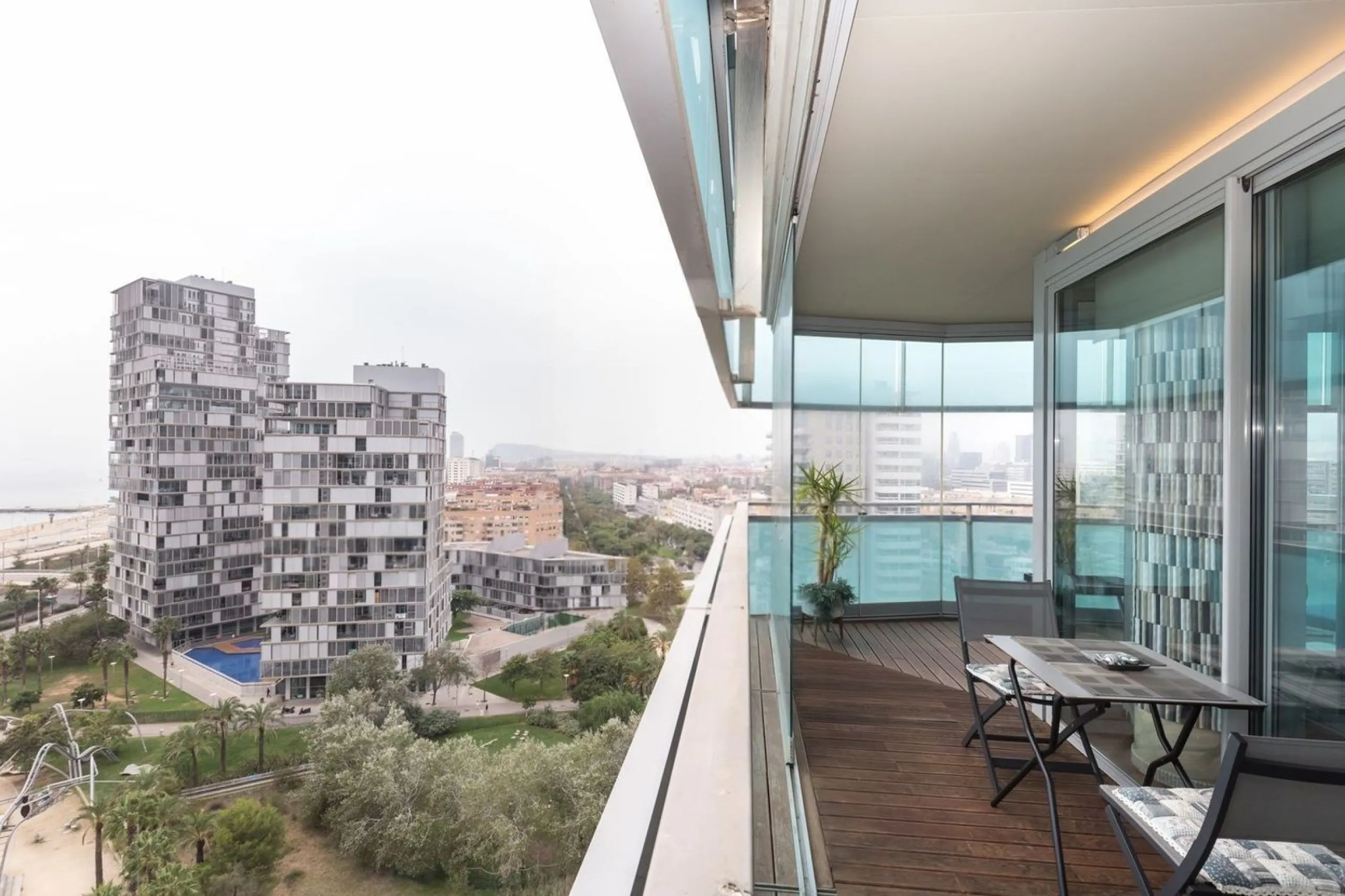 Exclusive apartment with large terrace and sea views in Diagonal Mar, Barcelona